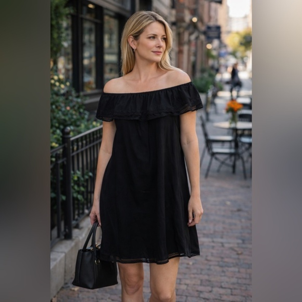 Wilfred Black Off / On Shoulder Lace Inset Dress Aritzia EUC XS #1578